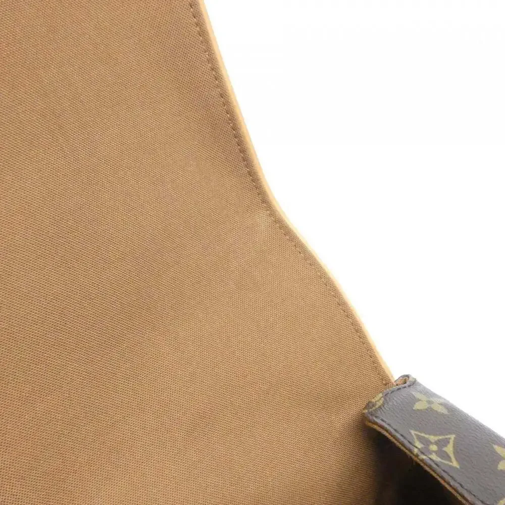 LOUIS VUITTON Brown Monogram Shoulder Bag